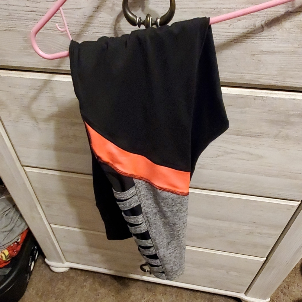 Size Large Pink Leggings